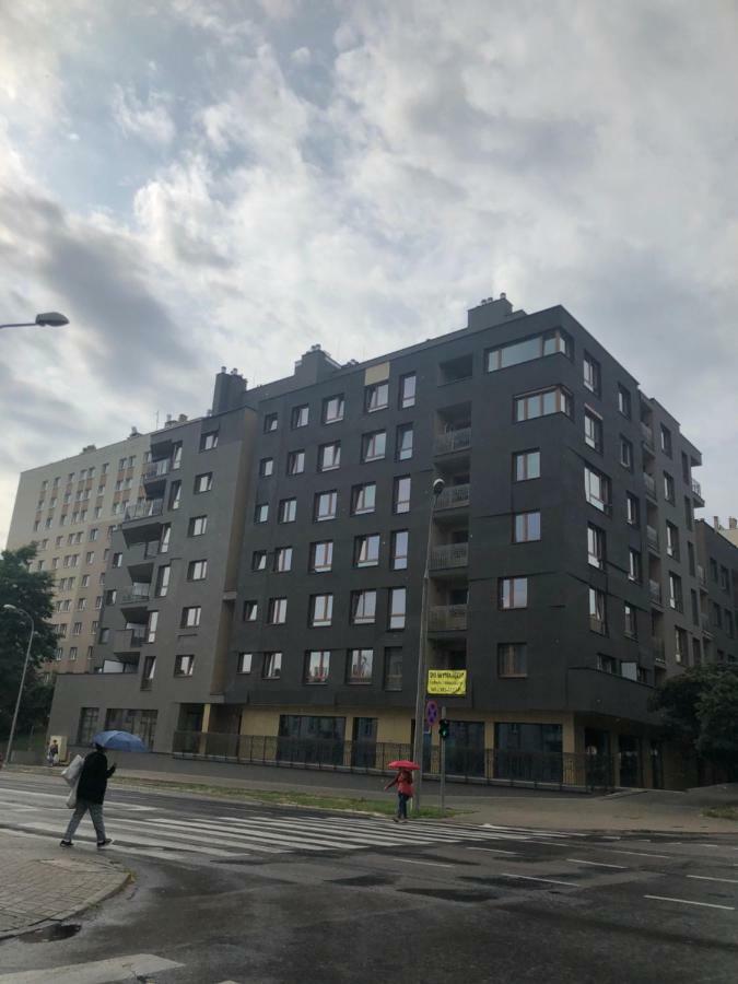Klimatyzowany Apartament Roma Z Garazem Podziemnym Kielce Bagian luar foto